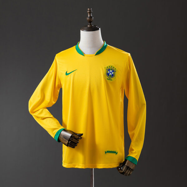 Camiseta Retro Brasil 2006 Local manga larga