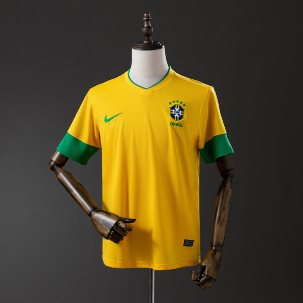 Camiseta Retro Brasil 2012/13 Local