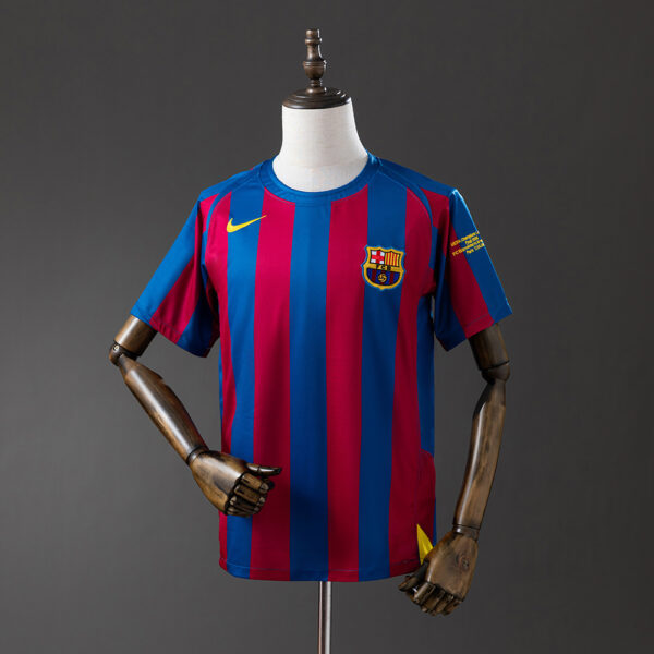 Camiseta Retro Barcelona 2005/06