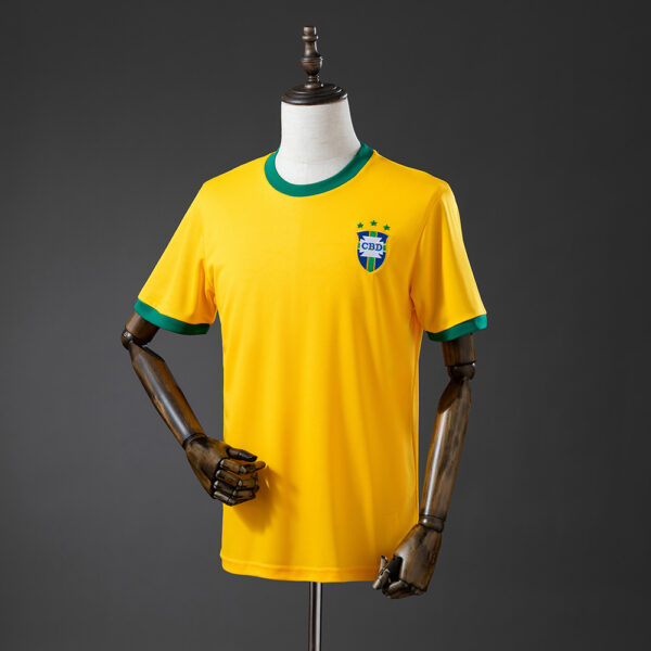 Camiseta Retro Brasil 1971 Local