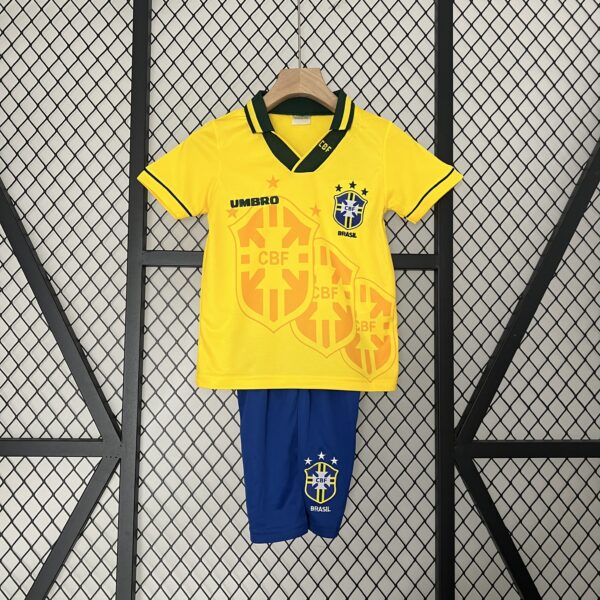 Kit Infantil Retro Brasil 1993/94 Local
