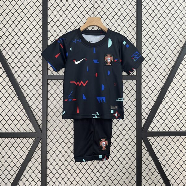 Kit Infantil Portugal 2025 Entrenamiento