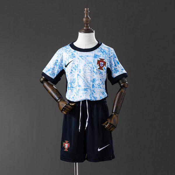 Kit Infantil Portugal 2024 Visita