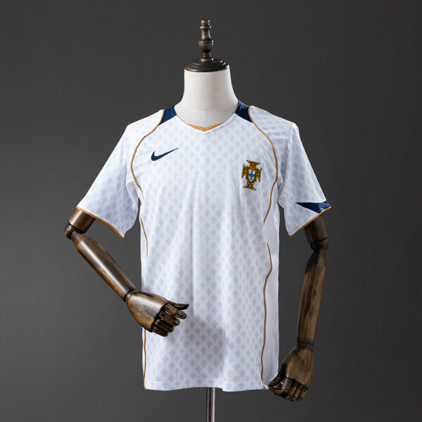 Camiseta Retro Portugal 2004 Visita