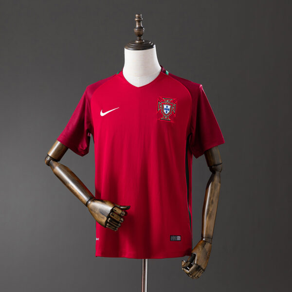 Camiseta Retro Portugal 2016 Local