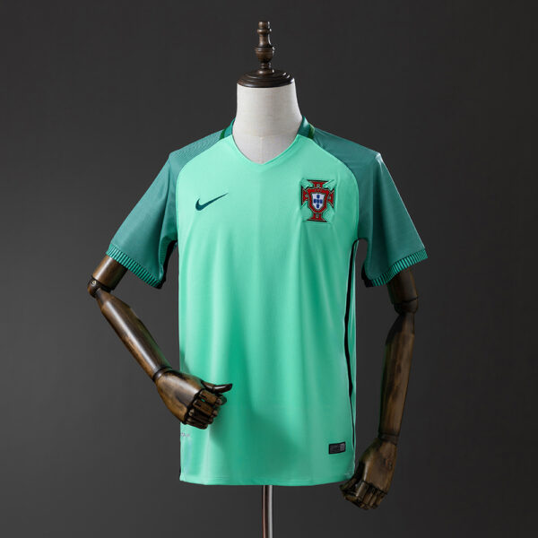 Camiseta Retro Portugal 2016 Visita