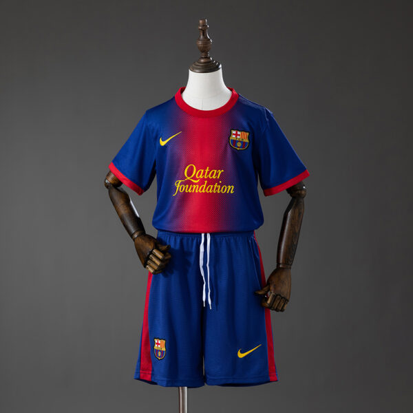 Kit Retro Infantil Barcelona 2012/13 Local
