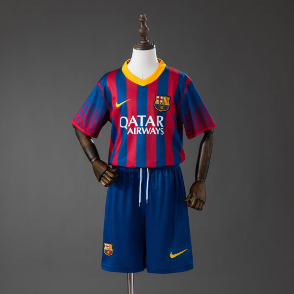 Kit Retro Infantil Barcelona 2013/14 Local