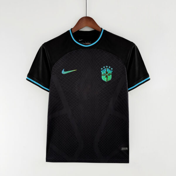 Camiseta Retro Brasil 2022 Concept