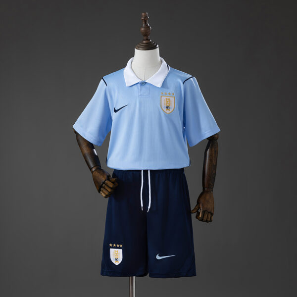 Kit Infantil Uruguay 2026 local
