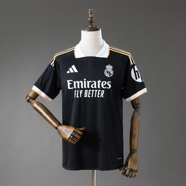 Camiseta Real Madrid 2026/27 Concept