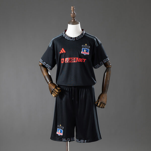 Kit Infantil Colo Colo 2026/27 Visita