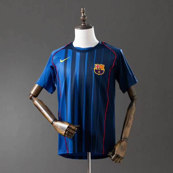 Camiseta Retro Barcelona 2004/05 Visita