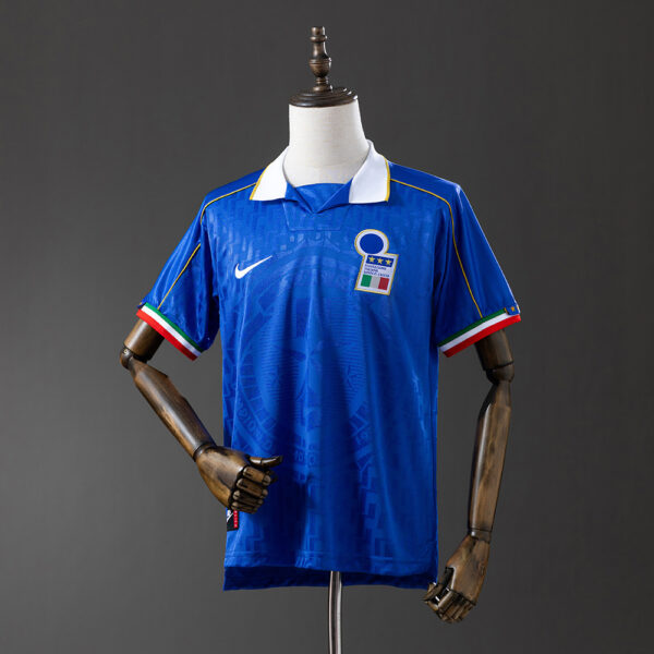 Camiseta Retro Italia 1995 Local